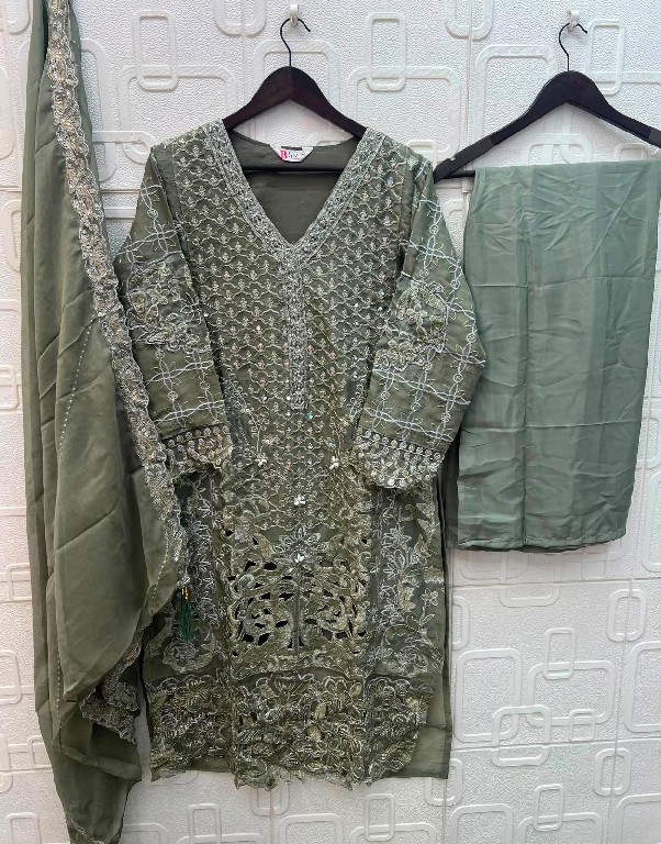BILQIS D.NO 285A TO 285D WHOLESALE READYMADE CHIFFON HEAVY WORK PAKISTANI 3 PCS SUITS SUPPLIER