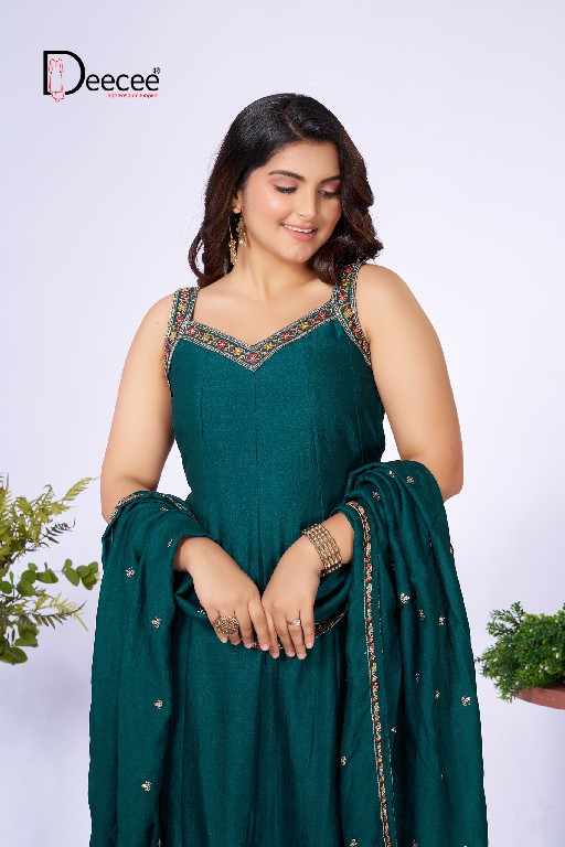 DEE CEE AANCHI WHOLESALE READYMADE VICHITRA SILK CLASSIC MODERN LOOK 3 PCS SUITS SUPPLIER