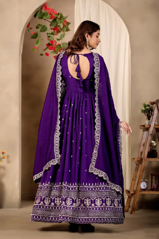 TWISHA JIYANSHI-9 AND 10 WHOLESALE READYMADE ART SILK FESTIVE WEAR GOWN WITH DUPATTA FOR WOMEN ONLINE