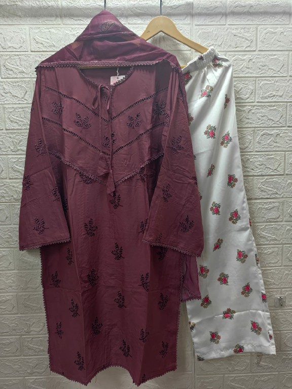 TEXTILEDEAL D.NO M-56 WHOLESALE READYMADE RAYON SHOP TRENDY 3 PCS COMBO SET SUITS SUPPLIER