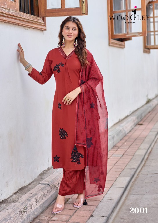 WOOGLEE VASUSHA WHOLESALE READYMADE HEAVY RAYON CLASSY STYLISH 3 PCS SUITS EXPORTER