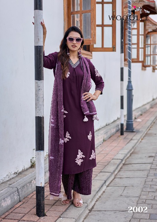 WOOGLEE VASUSHA WHOLESALE READYMADE HEAVY RAYON CLASSY STYLISH 3 PCS SUITS EXPORTER