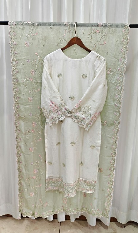 TEXTILEDEAL D.NO KMS-226 WHOLESALE READYMADE HEAVY CHIFFON WITH WORK PAKISTANI 3 PCS SUITS FOR WOMEN ONLINE