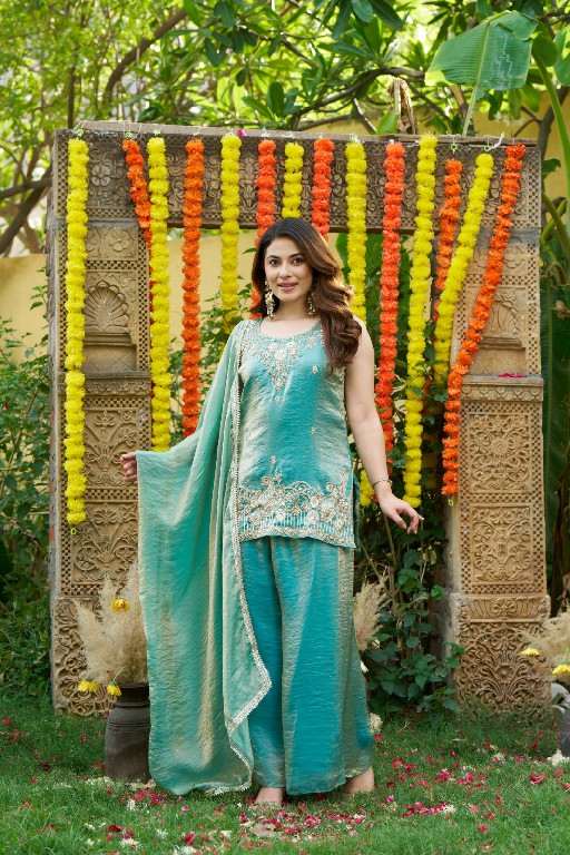 PURPLE CREATION ZORA WHOLESALE READYMADE BEAUTIFUL FESTIVE WEAR 3 PCS SUITS SUPPLIER