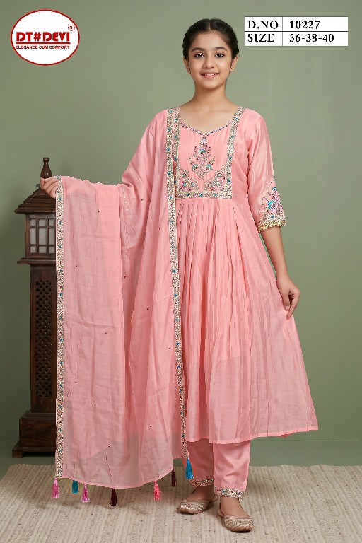 DT DEVI KRITIKA WHOLESALE READYMADE MUL CHANDERI ANARKALI STYLE PRETTY LOOK 3 PCS COMBO SET SUITS FOR KIDS EXPORTER