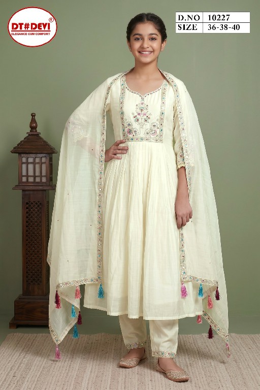 DT DEVI KRITIKA WHOLESALE READYMADE MUL CHANDERI ANARKALI STYLE PRETTY LOOK 3 PCS COMBO SET SUITS FOR KIDS EXPORTER