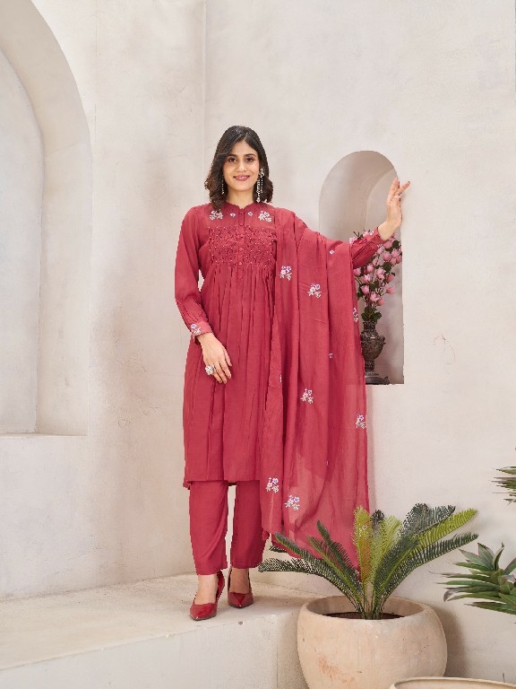 TEXOFAB RANG MANCH WHOLESALE READYMADE MAL CHANDERI ELEGANT LOOK 3 PCS SUITS SUPPLIER