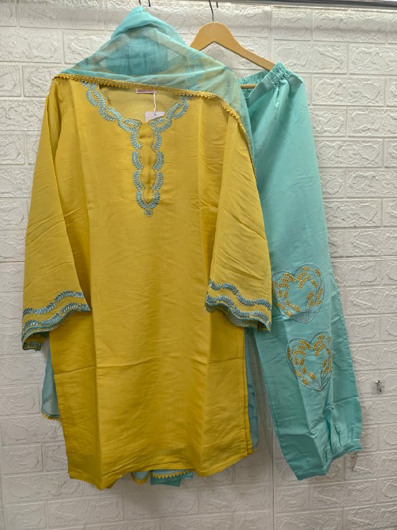 TEXTILEDEAL D.NO M-61 WHOLESALE READYMADE VISCOSE MAL BEAUTIFUL 3 PCS COMBO SET SUITS EXPORTER