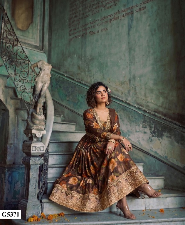 MAHOTSAV SANAAYA WHOLESALE READYMADE REAL CHINON SILK PARTY WEAR GOWN WITH DUPATTA FOR EXPORT