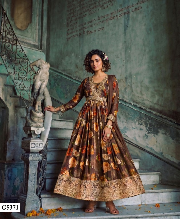 MAHOTSAV SANAAYA WHOLESALE READYMADE REAL CHINON SILK PARTY WEAR GOWN WITH DUPATTA FOR EXPORT