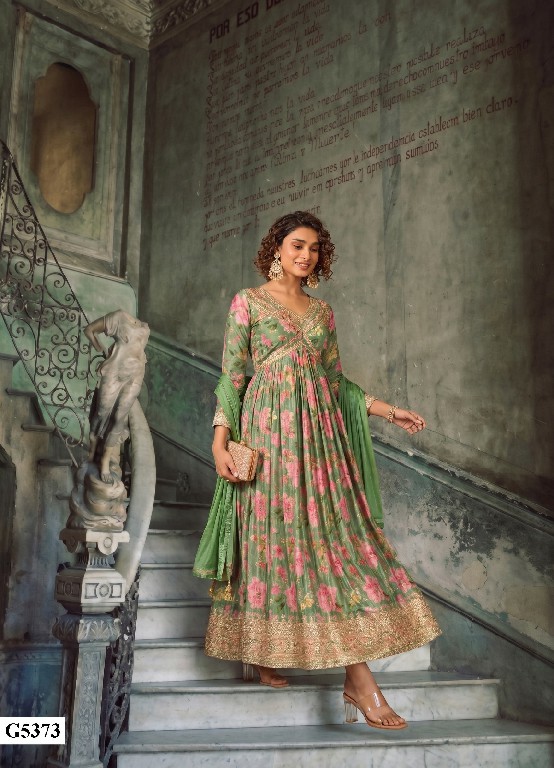 MAHOTSAV SANAAYA WHOLESALE READYMADE REAL CHINON SILK PARTY WEAR GOWN WITH DUPATTA FOR EXPORT