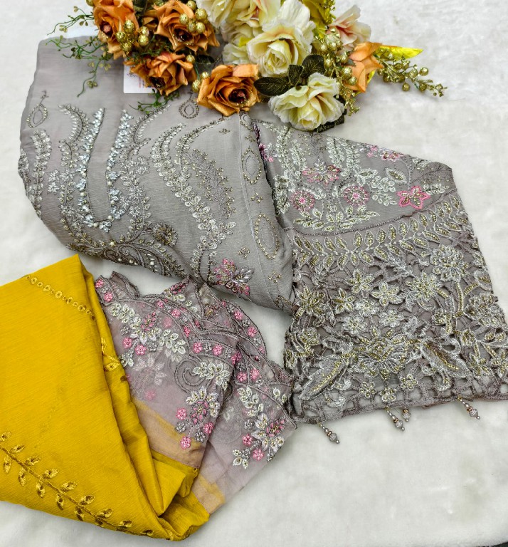 SHREE FABS D.NO 5539 WHOLESALE CHIFFON PAKISTANI HIT DESIGN UNSTITCH SALWAR SUITS SUPPLIER
