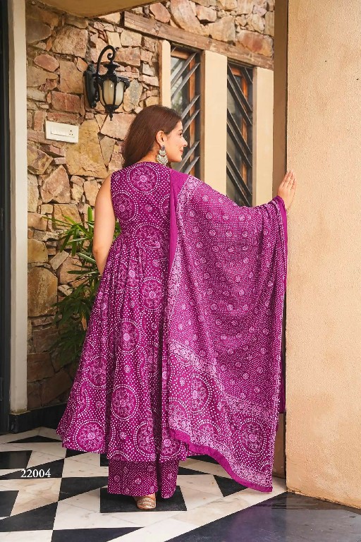 LUCAYA CLORA VOL 22 WHOLESALE READYMADE CAMBRIC COTTON PRINTED FULL FLARED BIG SIZE BEAUTIFUL 3 PCS SUITS EXPORTER