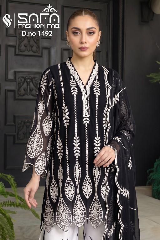 SAFA FASHION D.NO 1492 WHOLESALE READYMADE SOFT FABRIC DESIGNER EMBROIDERED 3 PVCS COMBO SET SUITS FOR EXPORT