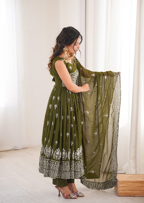 SP SERIES D.NO SP-91 WHOLESALE READYMADE HEAVY FAUX GEORGETTE PARTY WEAR ANARKALI STYLE 3 PCS SUITS SUPPLIER
