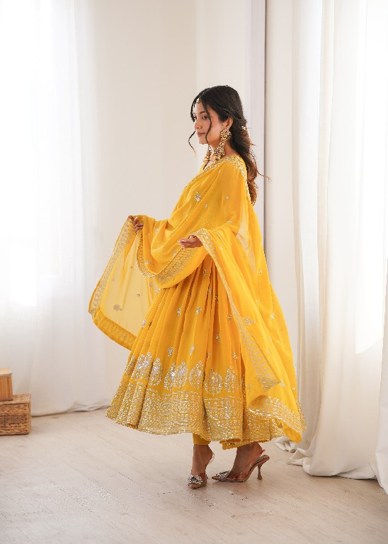 SP SERIES D.NO SP-91 WHOLESALE READYMADE HEAVY FAUX GEORGETTE PARTY WEAR ANARKALI STYLE 3 PCS SUITS SUPPLIER
