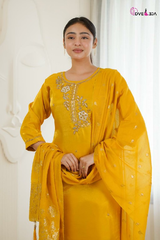 DVEEJA RADHIKA SERIES WHOLESALE READYMADE ROMAN GLASS BIG SIZE HAND WORK 3 PCS COMBO SET SUITS SUPPLIER