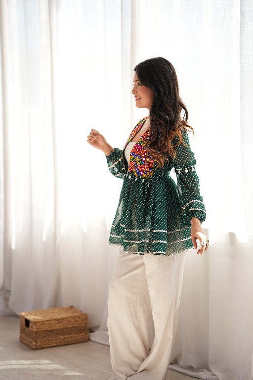 SP SERIES D.NO SP-95 WHOLESALE READYMADE HEAVY FAUX GEORGETTE FESTIVE WEAR KEDIYA STYLE SHORT TOP FOR WOMEN ONLINE