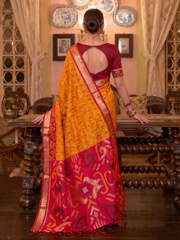 ASTITA ADISHREE WHOLESALE SOFT SILK FESTIVE WEAR INDIAN SAREES FOR WOMEN SUPPLIER