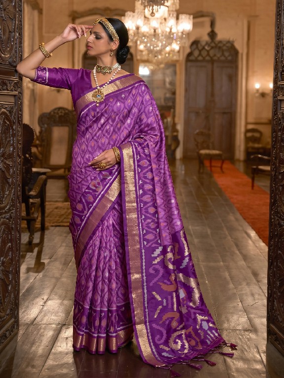 ASTITA ADISHREE WHOLESALE SOFT SILK FESTIVE WEAR INDIAN SAREES FOR WOMEN SUPPLIER