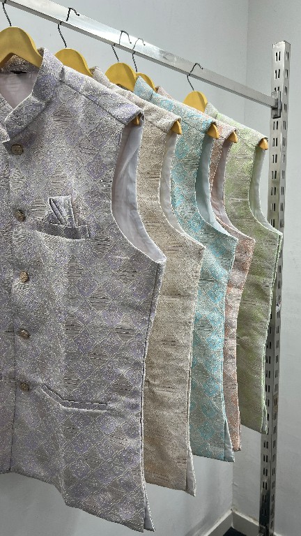 TEXTILEDEAL ROYALE COLLECTION WHOLESALE READYMADE MALAI SATIN ELEGANCE KOTI KURTA WITH PANT FOR MEN ONLINE