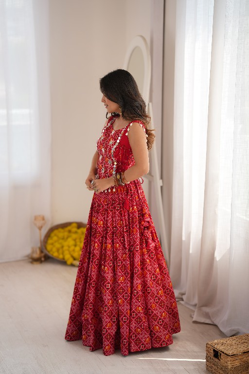 SP SERIES D.NO SP-96 WHOLESALE HEAVY RAYON BEAUTIFUL LEHENGA CHOLI WITH KOTI FOR EXPORT