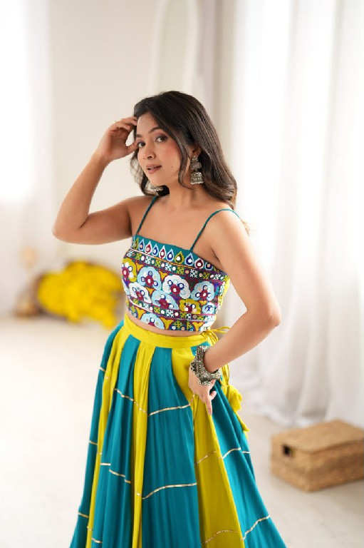 SP SERIES D.NO SP-97 WHOLESALE HEAVY RAYON MODERN NAVRATRI STYLE LEHENGA CHOLI FOR EXPORT
