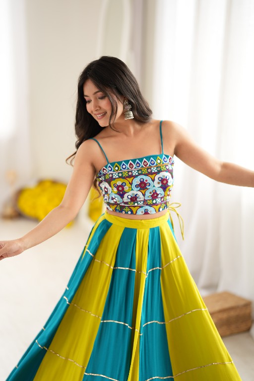 SP SERIES D.NO SP-97 WHOLESALE HEAVY RAYON MODERN NAVRATRI STYLE LEHENGA CHOLI FOR EXPORT