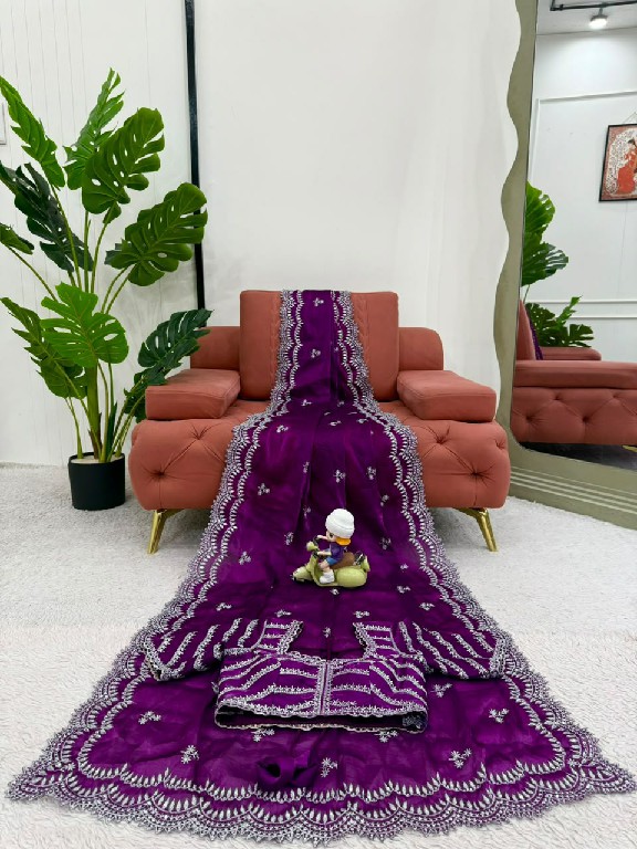 TEXTILEDEAL KD PRESENT BEAUTIFUL ELEGANCE PARTY WEAR INDIAN SAREES FOR WOMEN ONLINE