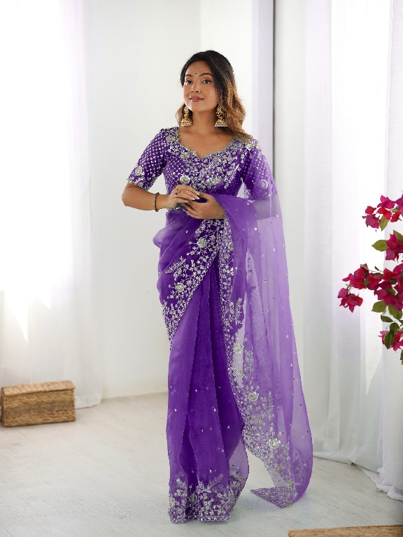 TEXTILEDEAL KD PRESENT BEAUTIFUL ELEGANCE PARTY WEAR INDIAN SAREES FOR WOMEN ONLINE