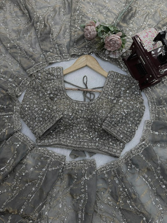 TEXTILEDEAL D.NO KD-645 WHOLESALE FENDI SILK HEAVY BEADS WORK INDIAN SAREES FOR WOMEN SUPPLIER