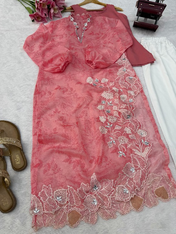 TEXTILEDEAL D.NO 6054 WHOLESALE READYMADE ORGANZA DESIGNER 3 PCS SUITS FOR EXPORT