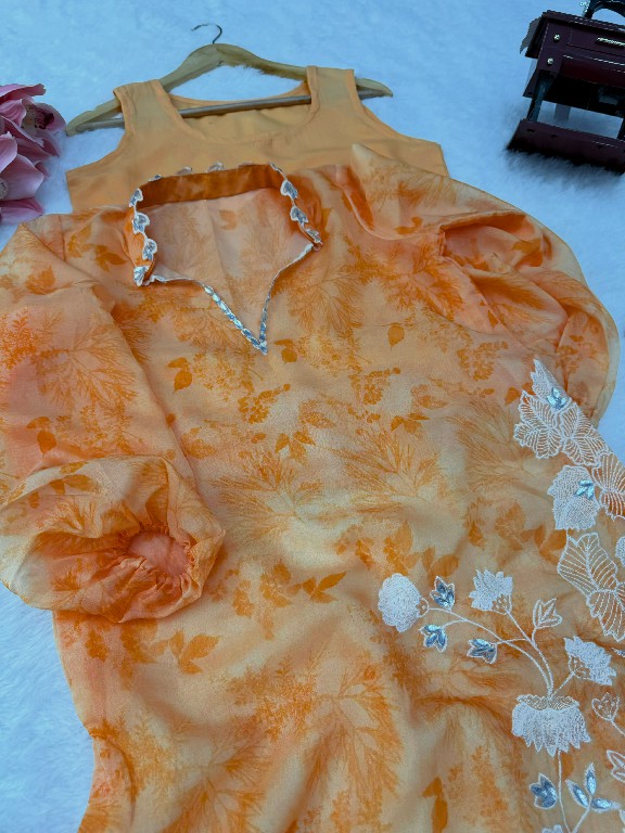 TEXTILEDEAL D.NO 6054 WHOLESALE READYMADE ORGANZA DESIGNER 3 PCS SUITS FOR EXPORT