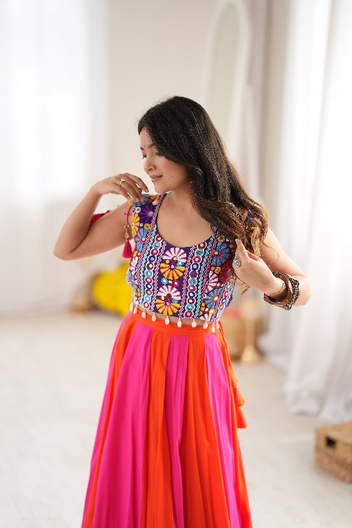 SP SERIES D.NO SP-98 WHOLESALE HEAVY RAYON NAVRATRI STYLE LEHENGA CHOLI FOR EXPORT