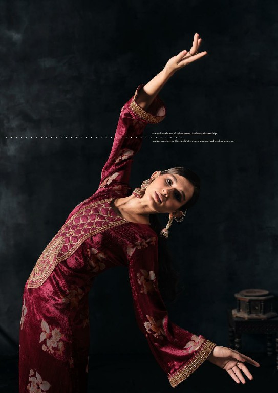 VIRVA GULNAAR WHOLESALE VISCOSE PALACHI BRASSO VELVET WINTER WEAR UNSTITCH SALWAR SUITS ONLINE