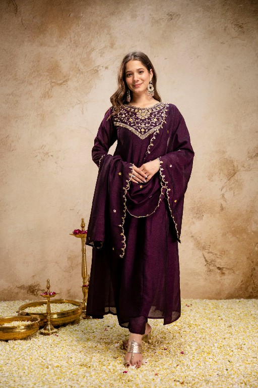 TEXTILEDEAL PC LUNA WHOLESALE READYMADE VICHITRA SILK BEAUTIFUL FLARED 3 PCS SUITS FOR EXPORT