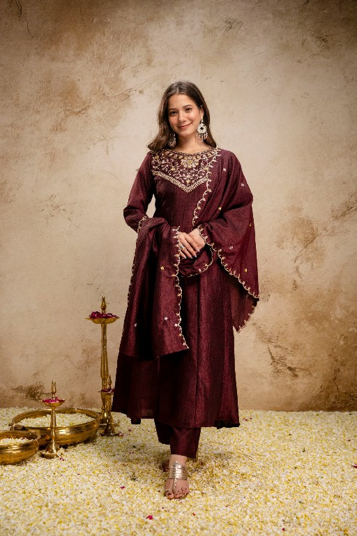 TEXTILEDEAL PC LUNA WHOLESALE READYMADE VICHITRA SILK BEAUTIFUL FLARED 3 PCS SUITS FOR EXPORT