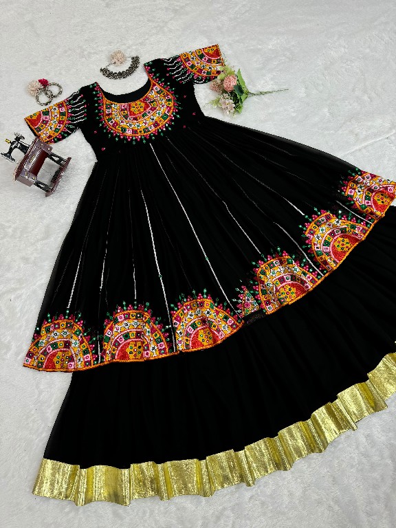 TEXTILEDEAL D.NO 5737 WHOLESALE FOUX GEORGETTE NAVRATRI SPECIAL TRENDING TOP WITH LEHENGA FOR EXPORT