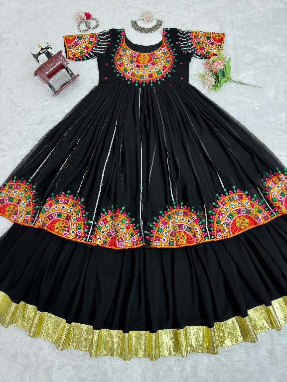 TEXTILEDEAL D.NO 5737 WHOLESALE FOUX GEORGETTE NAVRATRI SPECIAL TRENDING TOP WITH LEHENGA FOR EXPORT