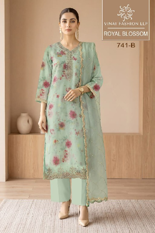 VINAY ROYAL BLOSSOM WHOLESALE ROYAL CRINKLE ELEGANT BEADS WORK UNSTITCH SALWAR SUITS SUPPLIER