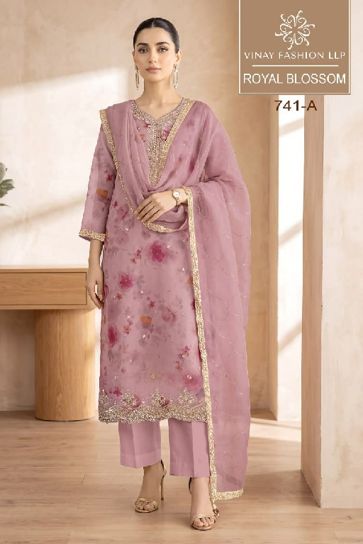 VINAY ROYAL BLOSSOM WHOLESALE ROYAL CRINKLE ELEGANT BEADS WORK UNSTITCH SALWAR SUITS SUPPLIER