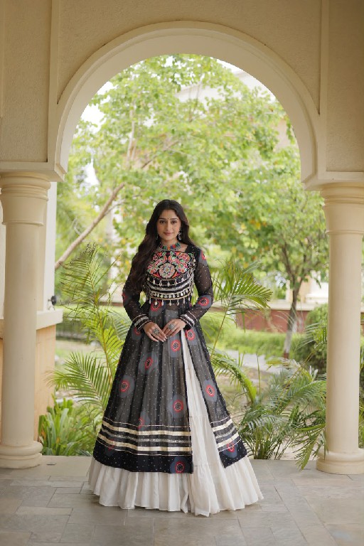 TEXTILEDEAL D.NO 5085 WHOLESALE READYMADE KORA COTTON NAVRATRI COLLECTION LEHENGA WITH KURTI FOR WOMEN ONLINE