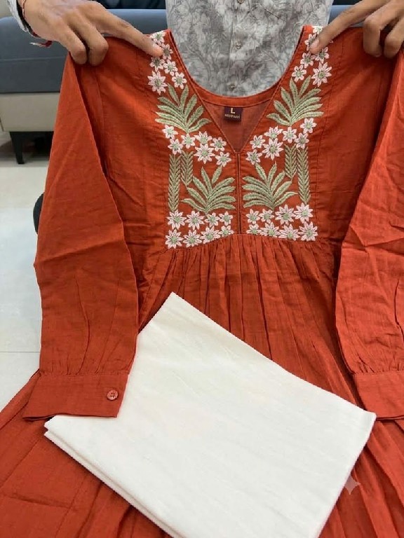 MARUTI FASHION PRESENT READYMADE RAYON TRENDY STYLISH KUTI WITH PLAZZO FOR WOMEN EXPORTER