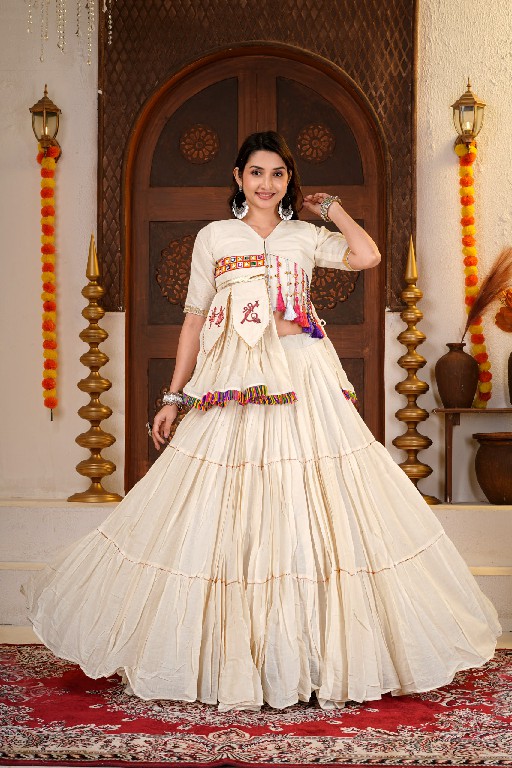 DIVYAJIVAN TEX ROSHANI WHOLESALE READYMADE PURE COTTON UNIQUE DESIGNER NAVRATRI LEHENGA CHOLI FOR EXPORT