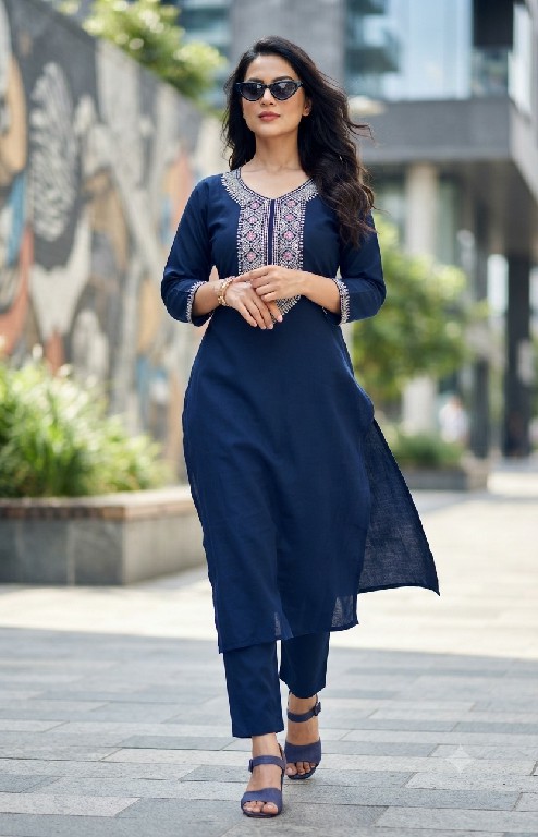 TEXTILEDEAL AKARTI WHOLESALE READYMADE FANCY WORK STYLISH KURTIS FOR WOMEN SUPPLIER