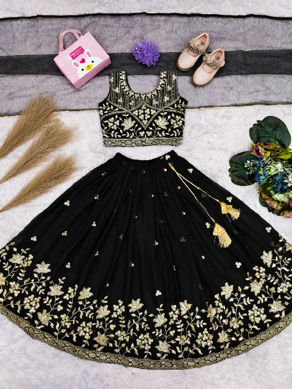 TEXTILEDEAL LAUNCH READYMADE GEORGETTE WITH WORK BEAUTIFUL ETHNIC WEAR LEHENGA CHOLI FOR KIDS ONLINE