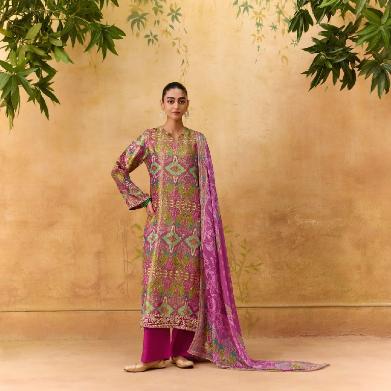 KIMORA SOHNI ROYAL WHOLESALE PURE KANJIVARAM WEAVING ETHNIC LOOK UNSTITCH SALWAR SUITS FOR EXPORT