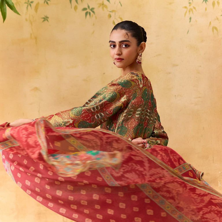 KIMORA SOHNI ROYAL WHOLESALE PURE KANJIVARAM WEAVING ETHNIC LOOK UNSTITCH SALWAR SUITS FOR EXPORT