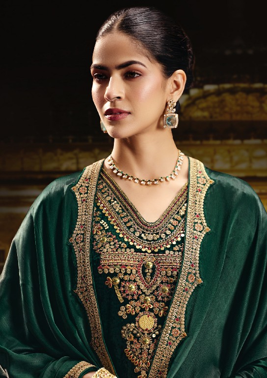 AIQA SABR WHOLESALE PURE VISCOSE VELVET WINTER SPECIAL UNSTITCH SALWAR SUITS EXPORTER