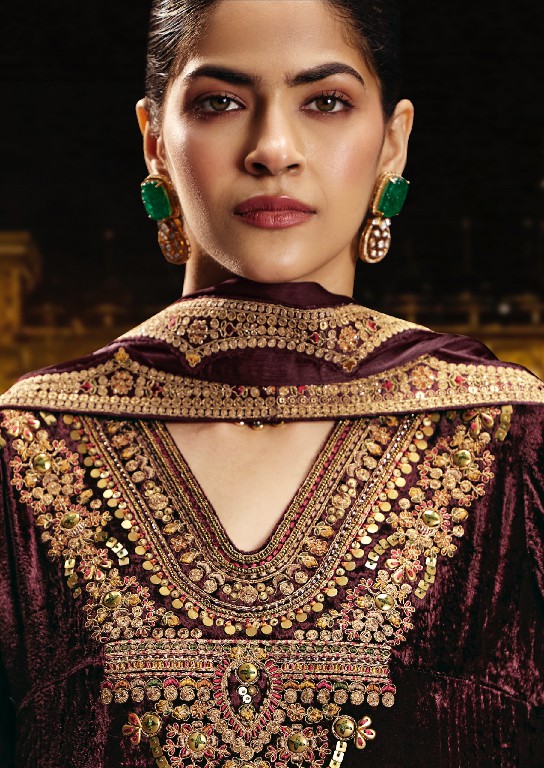 AIQA SABR WHOLESALE PURE VISCOSE VELVET WINTER SPECIAL UNSTITCH SALWAR SUITS EXPORTER